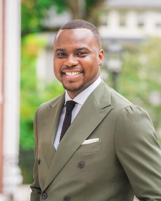 Tremain Holloway